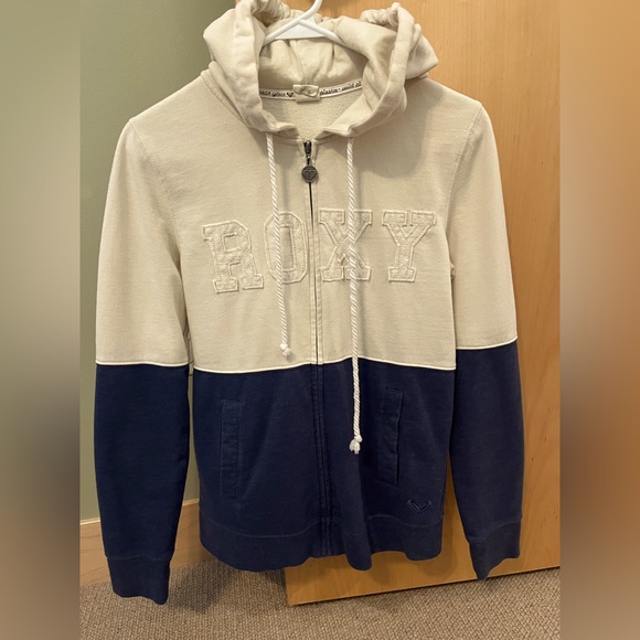 Roxy Tops - Roxy zip-up hoodie, size S, excellent condition